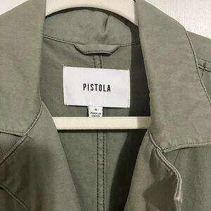 Pistola army green star jumpsuit.